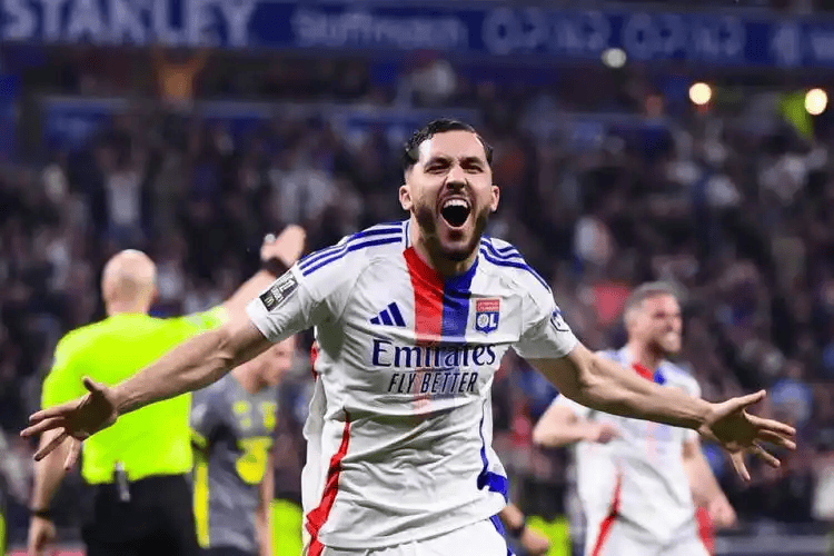 赛后法国杯传出新动向，费城76人调整名单，管理层表态——态度坚定，更衣室氛围转暖的简单介绍-体育数据分析